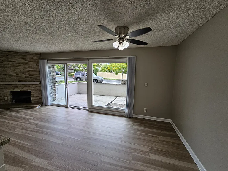 848 Amigos Way #C — Photo 6