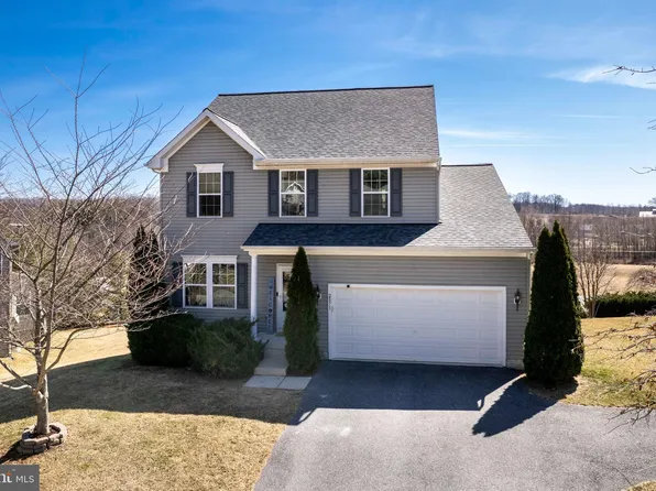2871 Mahla Ct, Manchester, MD 21102
