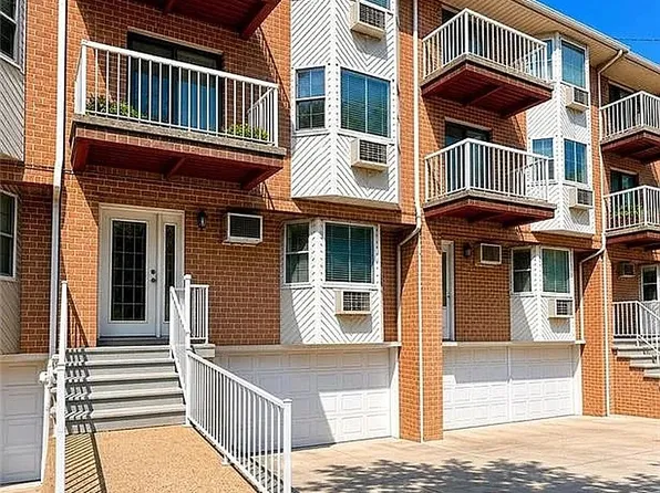 1205 65th St APT A, Brooklyn, NY 11219