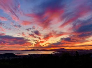 122 Purdue Ave, Kensington, CA 94708