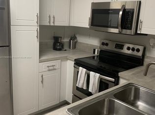 185 SE 14th Ter APT 801, Miami, FL 33131