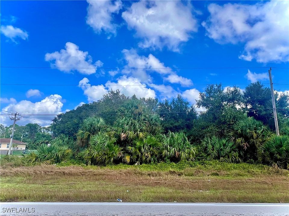 2nd image of 1001 Sentinela Blvd