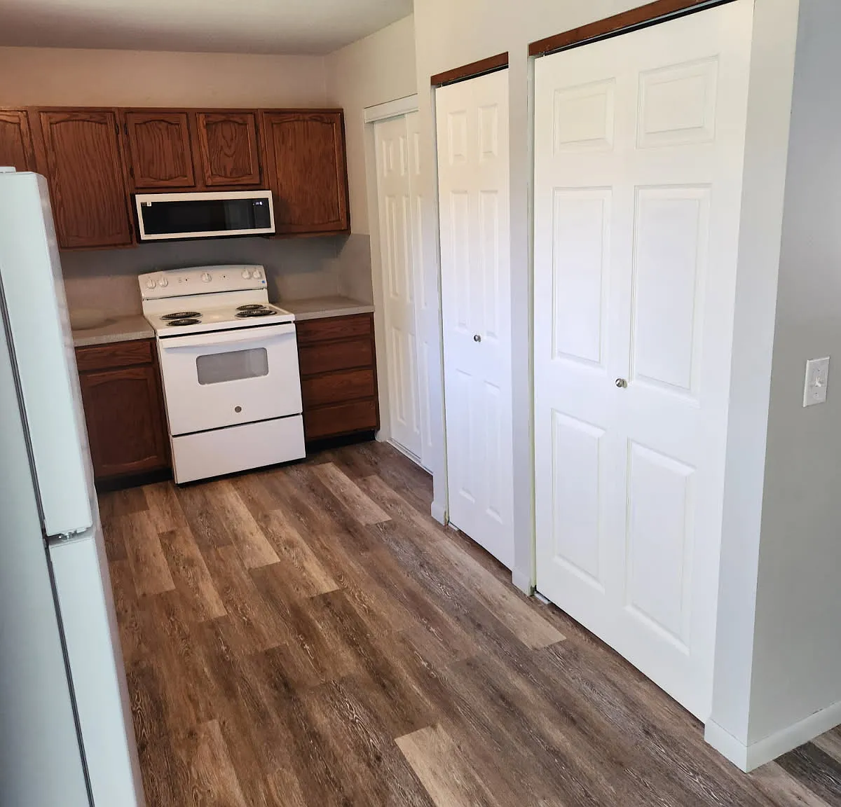 Martin House Apartments — Photo 2