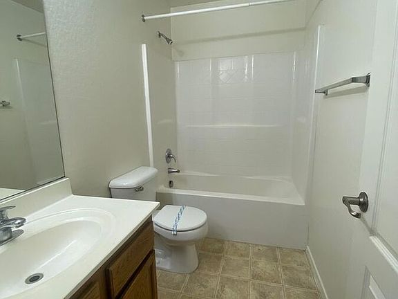 5th image of 4850 N 113th Dr