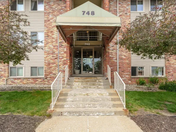 748 W Kilgore Rd APT 102, Kalamazoo, MI 49008