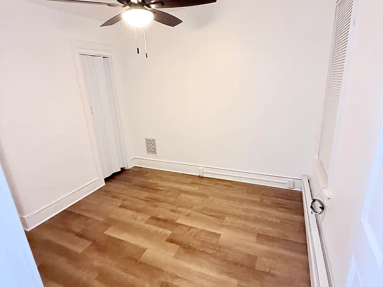 1220 Spruce St #5 — Photo 15