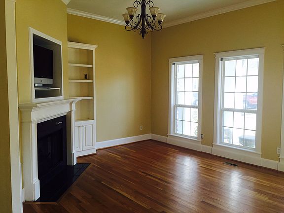 5th image of 31 Briar Patch Ct