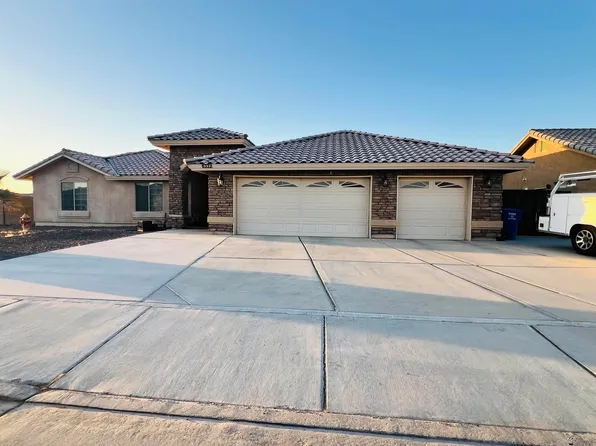 6332 E 46th Pl, Yuma, AZ 85365