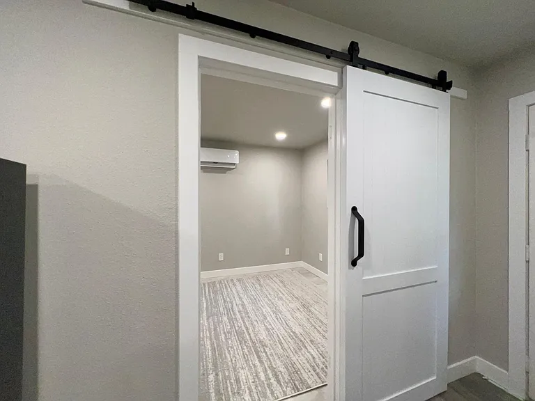 5799 Callister Ave — Photo 7