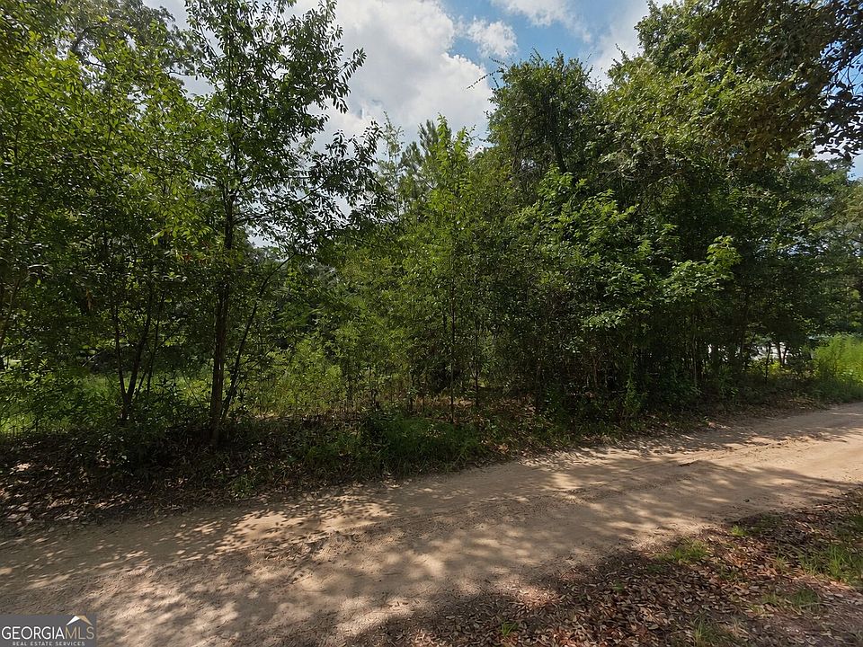 2nd image of 0 2nd Ave