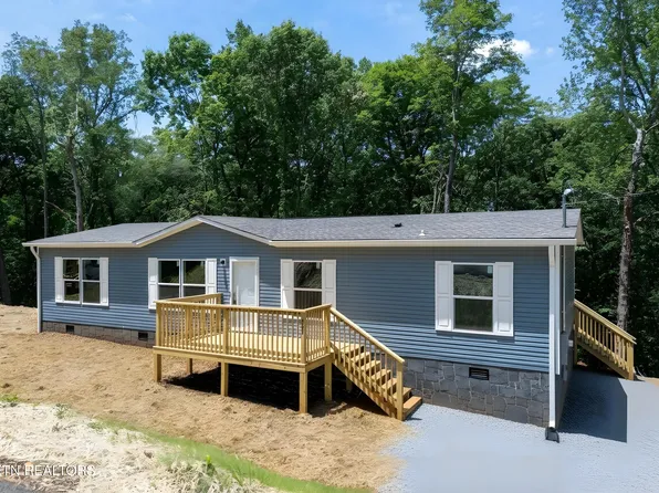 523 Smokey Dr, Loudon, TN 37774