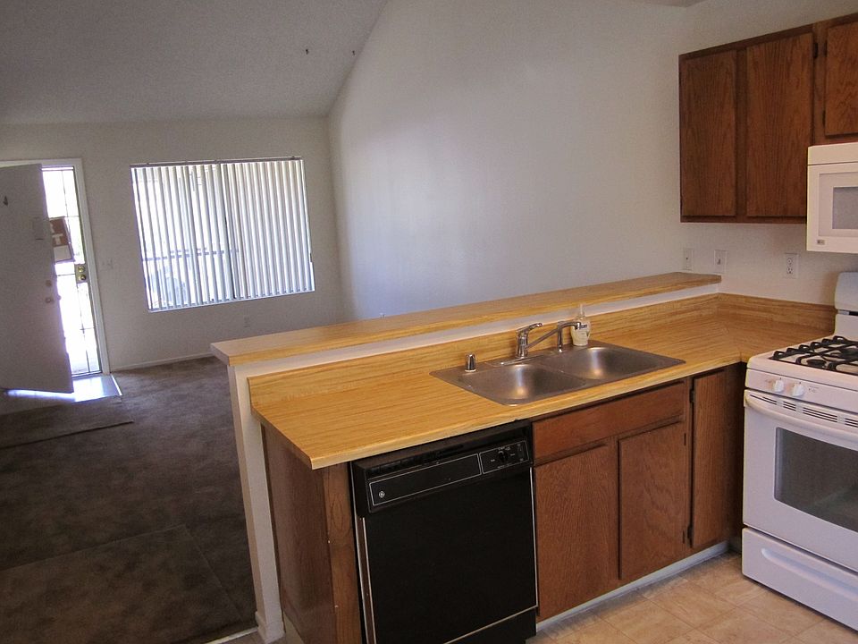 1st image of 2649 Twain Dr APT 8