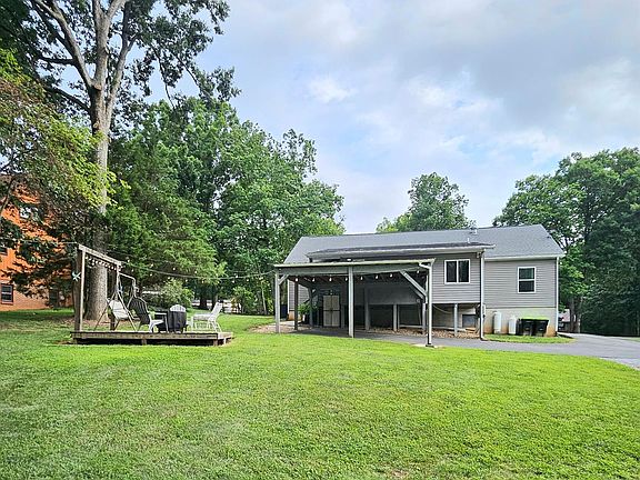 2nd image of 66 Edgewood Dr
