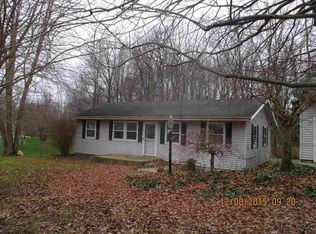 53853 Whitesell Dr, South Bend, IN 46628
