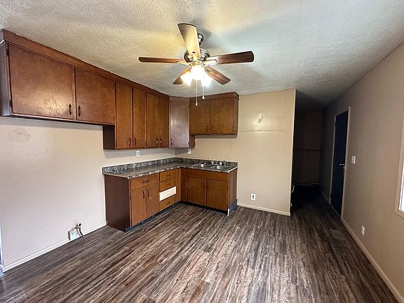 4th image of 916 Skyline Dr