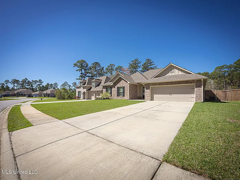 6995 Osprey Dr — Photo 4