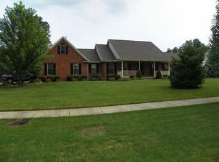 1057 Woodland Chase, Grafton, OH 44044