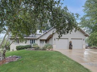 743 Oak Dr, Jefferson, WI 53549