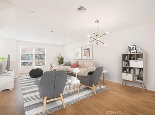 2700 E Chaucer St #14, Los Angeles, CA 90065