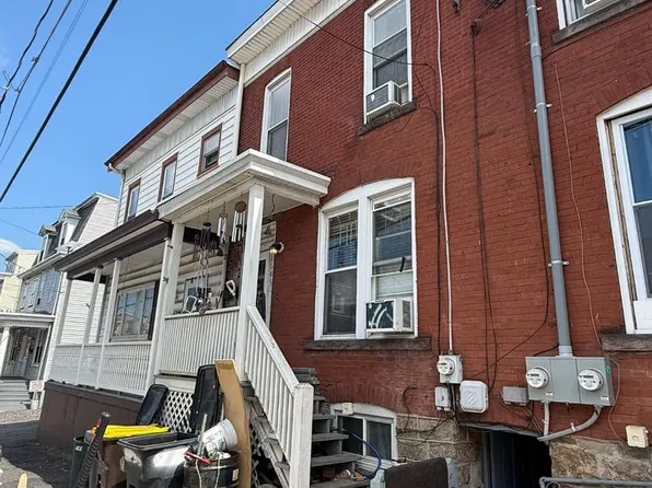 1645 W Market St, Pottsville, PA 17901