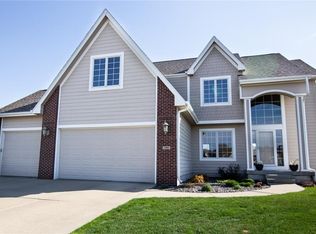 1210 Hansen Pl, Polk City, IA 50226