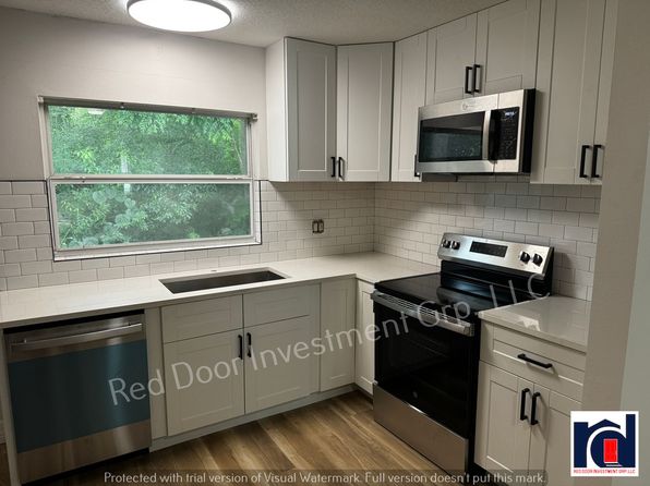 316 W Howry Ave APT 4