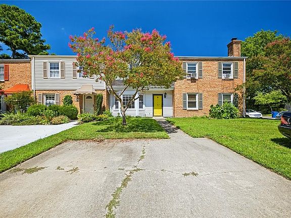2nd image of 1820 Durham W