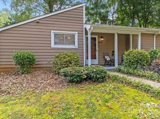 9040 Covedale Dr, Charlotte, NC 28270