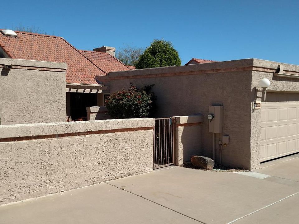 1st image of 12620 N 40th Pl