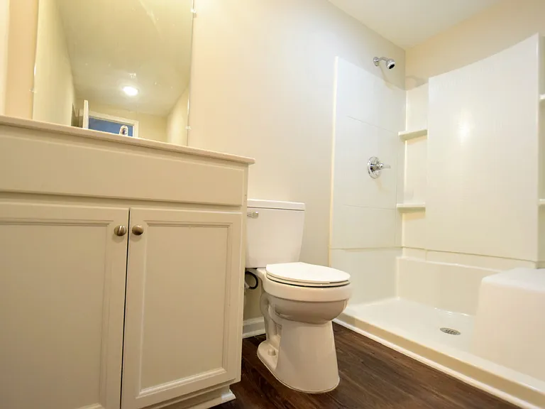 405 Andrews Rd — Photo 12