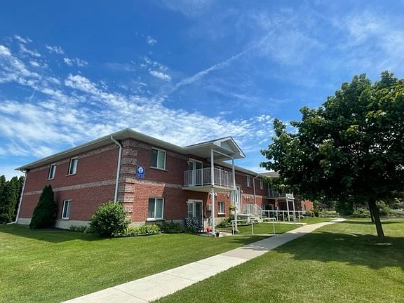 3rd image of 236 Margaret Ave