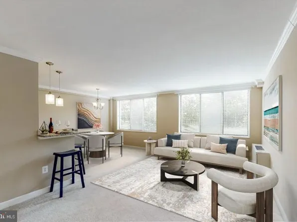 6641 Wakefield Dr APT 219, Alexandria, VA 22307