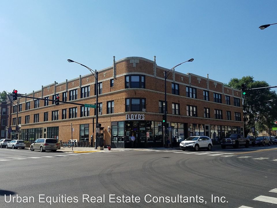 1st image of 3954 N Southport Ave #3