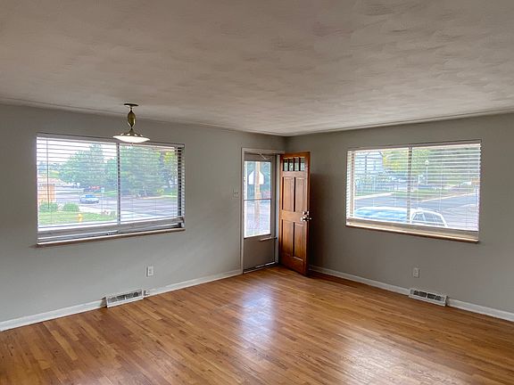 Front entrance / front door into great room