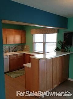 4th image of 3122 Barbee Ave