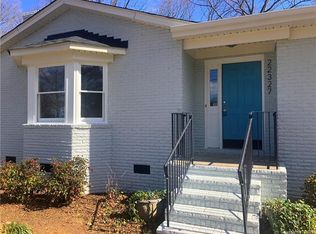 22330 Torrence Chapel Rd, Cornelius, NC 28031