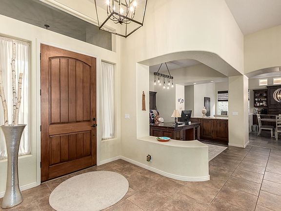 3rd image of 8929 E Calle De Las Brisas