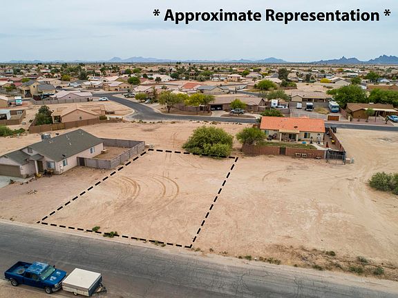 2nd image of 10941 W Torren Dr