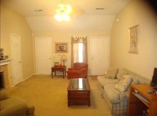 6682 Whitten Grove Dr, Memphis, TN 38134