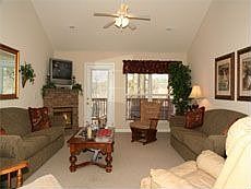Spacious Livingroom