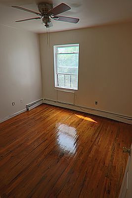 2nd image of 1165 Longfellow Ave APT 2