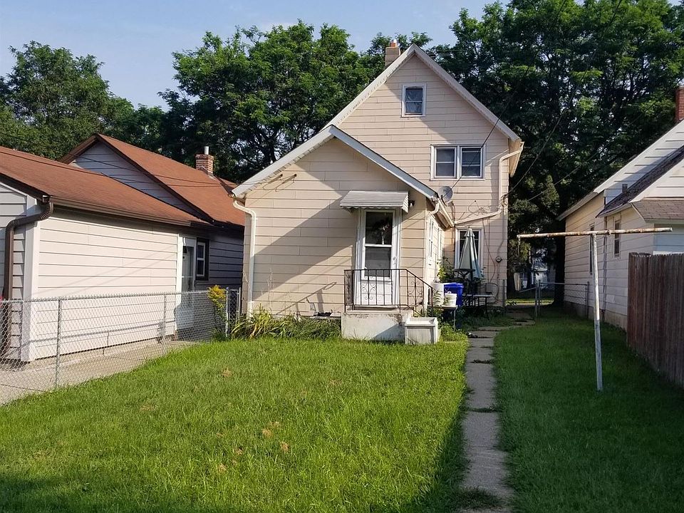 2nd image of 464 Lawson Ave W