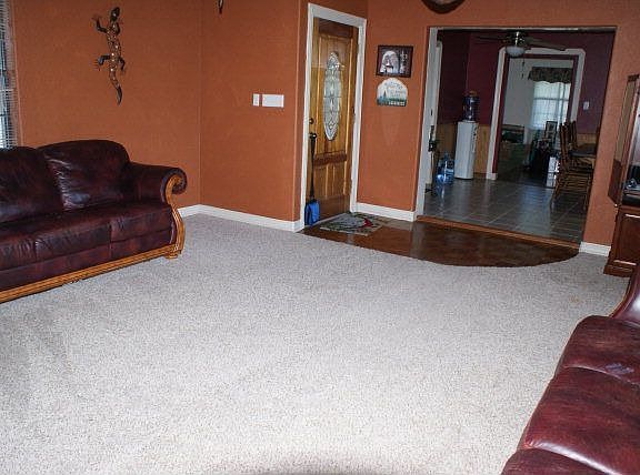 4th image of 1602 Avenue B