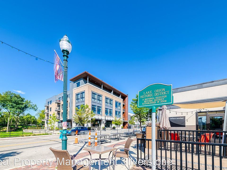 120 S Broadway St 302, Lake Orion, MI 48362 Zillow