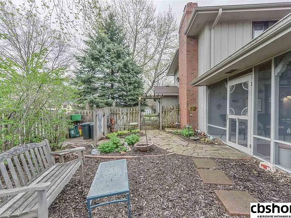 3rd image of 2642 N 123rd Cir