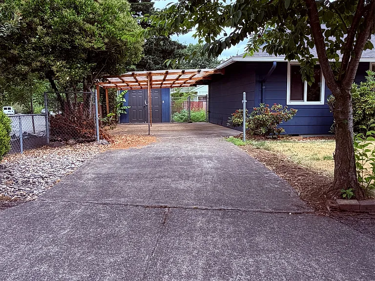 16811 SE Francis St — Photo 18