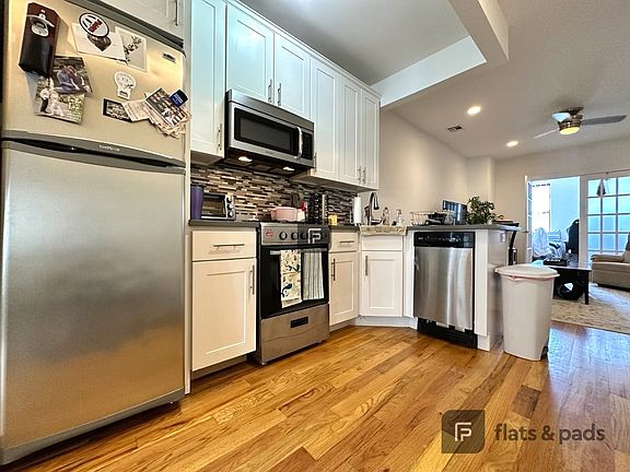 2nd image of 1482 De Kalb Ave #2L