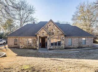 18484 Woodhollow Dr, Flint, TX 75762