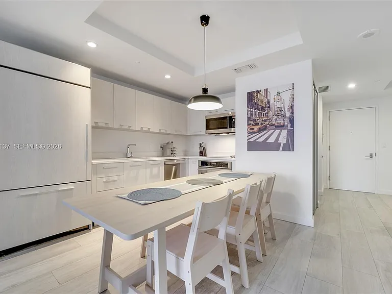 45 SW 9th St #1905 — Photo 5