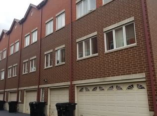 1816 S Melody Ct, Chicago, IL 60616